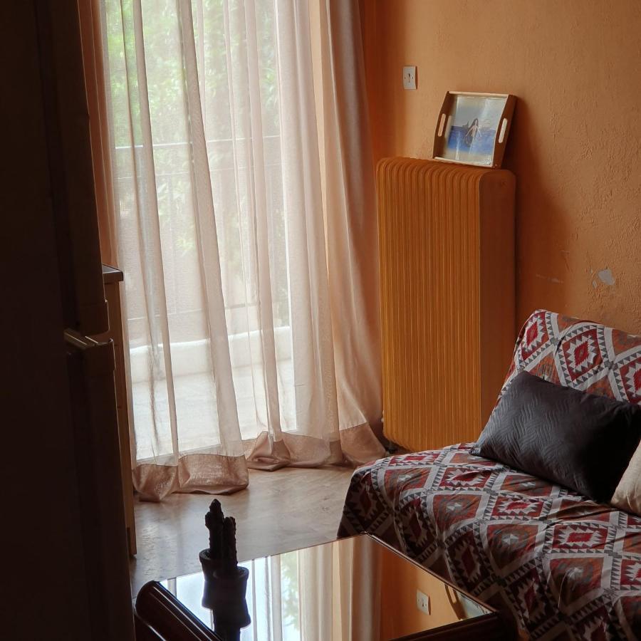 Luchia Appartamento Patras Esterno foto